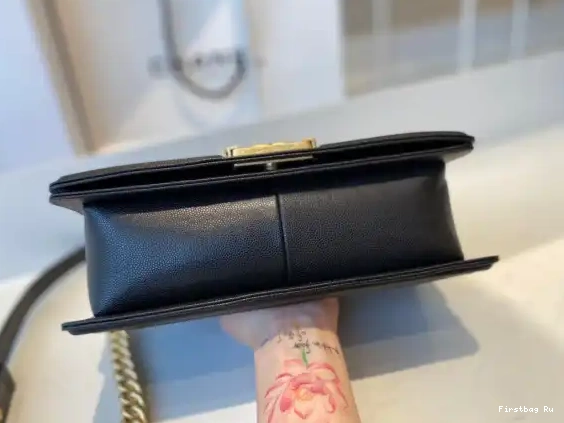First Bag Ru 25CM BOY CHANEL 20CM BAG 0508